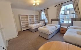Baker Street Apartments